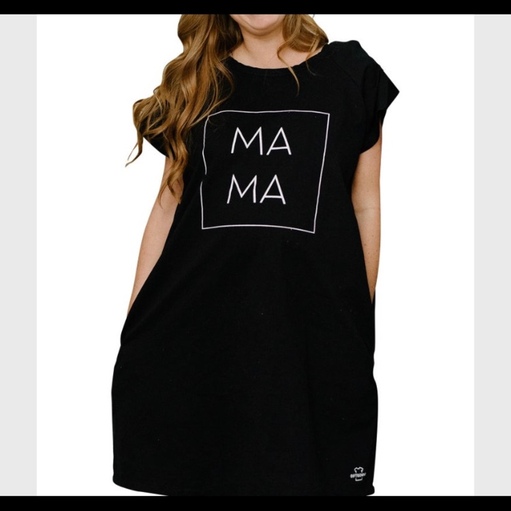 MAMA hospital gown